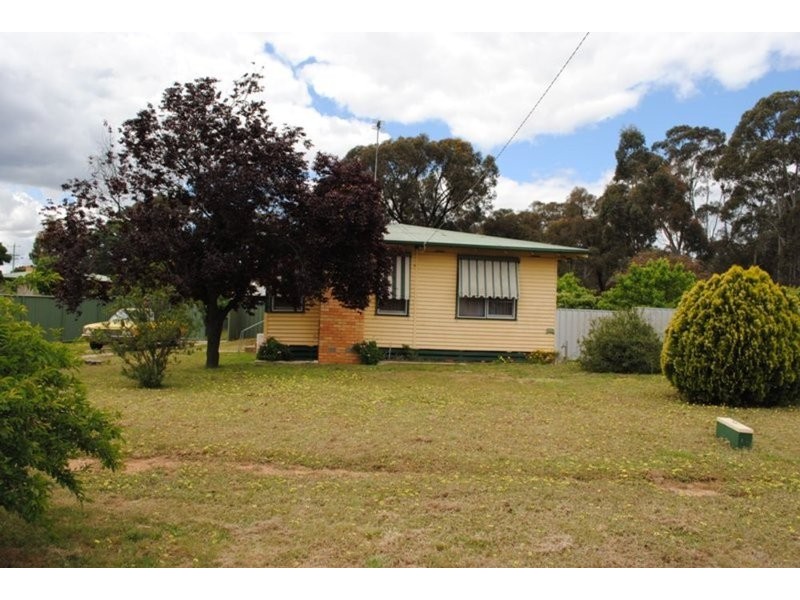 28 Alice Street, Dunolly VIC 3472