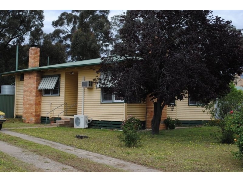 28 Alice Street, Dunolly VIC 3472