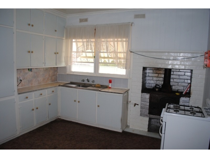 28 Alice Street, Dunolly VIC 3472