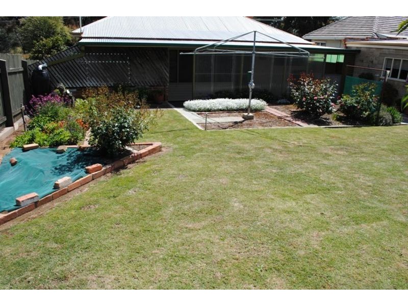 24 Taylor Street, Maryborough VIC 3465