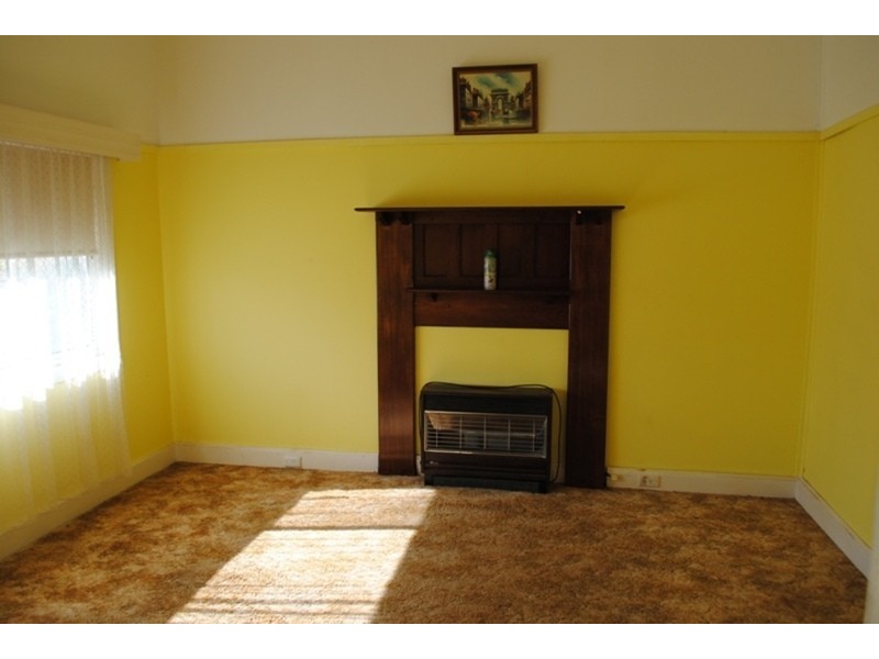 52 Derby Road, Maryborough VIC 3465