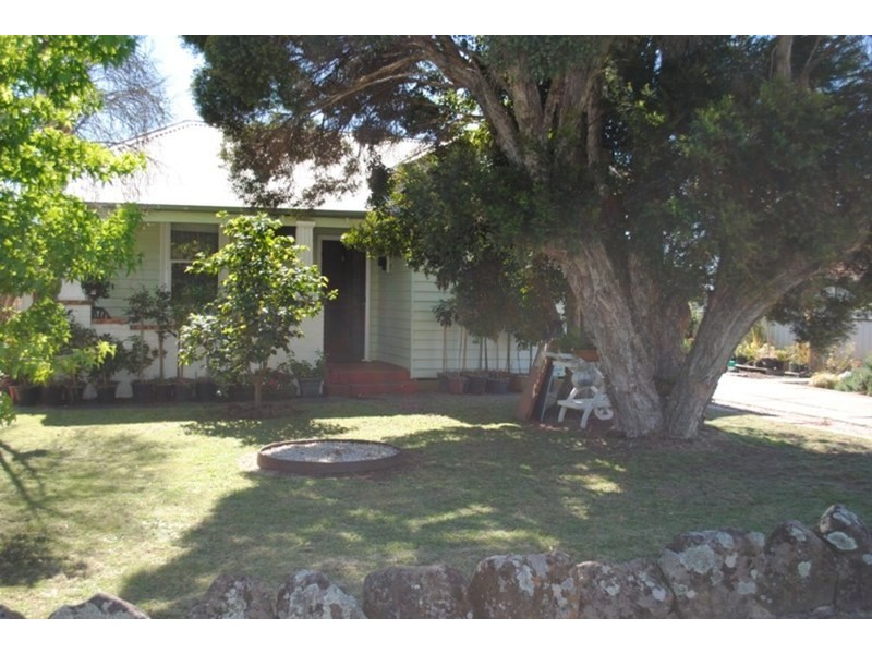 13 Primrose Street, Maryborough VIC 3465