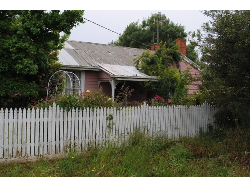 21 Rogers St Street, Maryborough VIC 3465