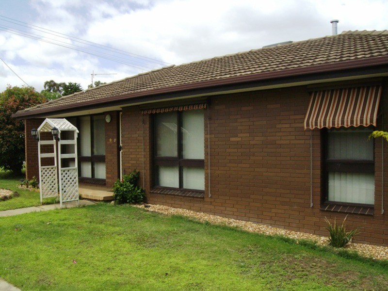 1/9 Bryant Street, Maryborough VIC 3465