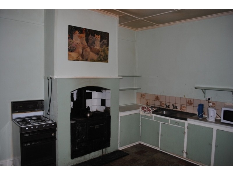 9 Arthur Avenue, Maryborough VIC 3465