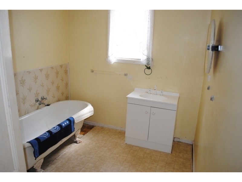 9 Arthur Avenue, Maryborough VIC 3465