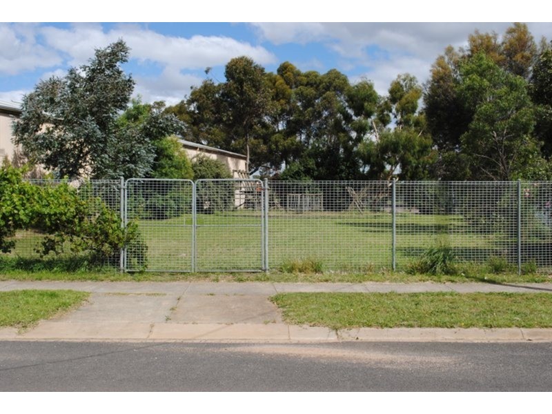 44-46 Gillies Street, Maryborough VIC 3465