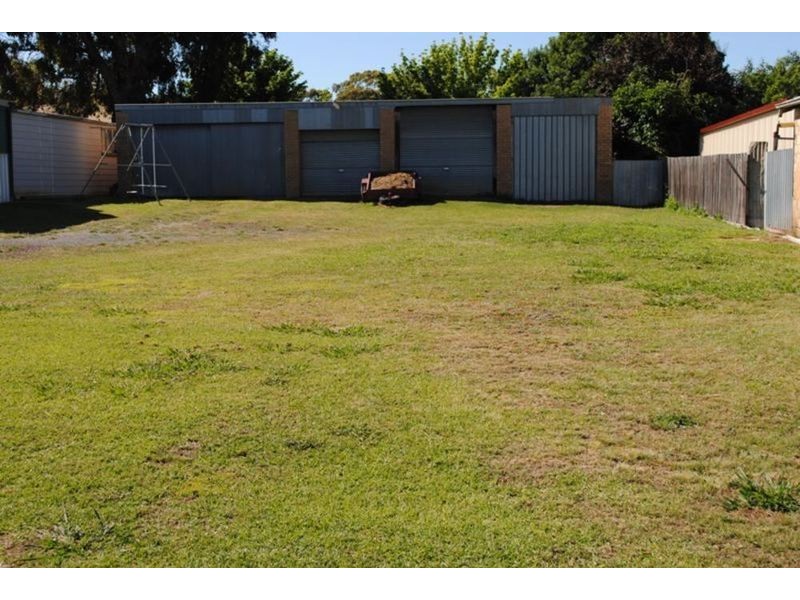 100 Nelson Street, Maryborough VIC 3465
