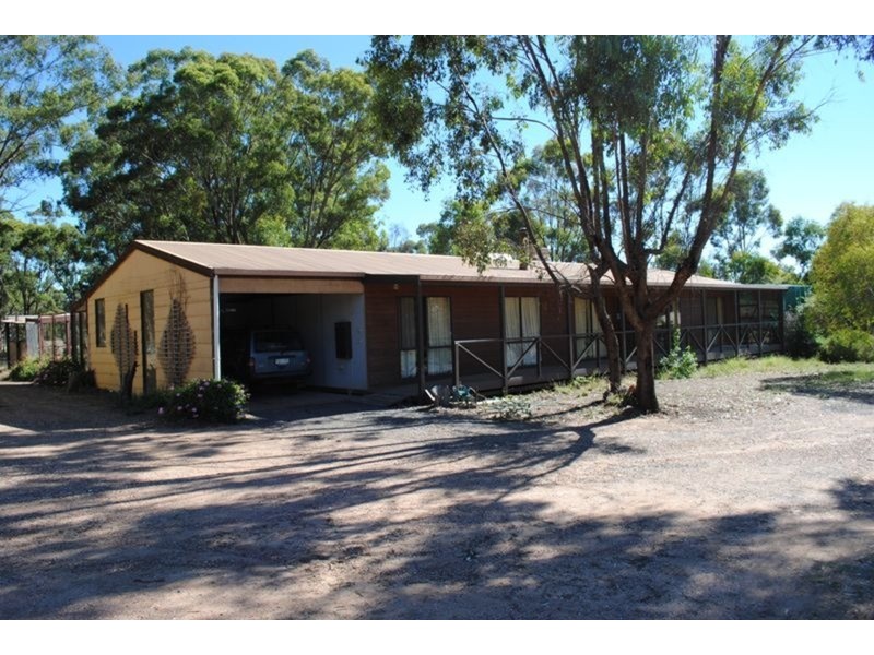 92 Crameri Road, Maryborough VIC 3465