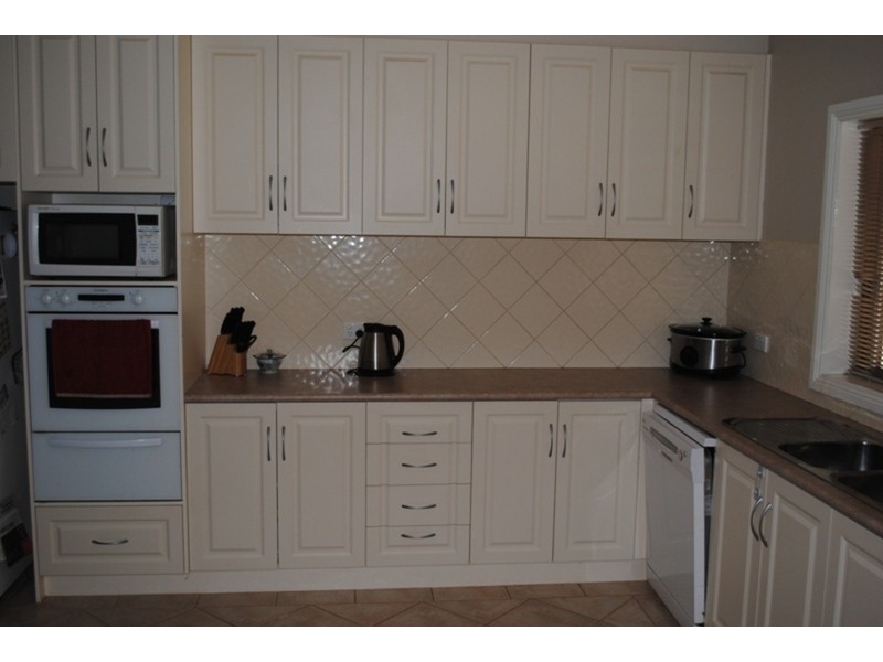 8 Gearing Street, Maryborough VIC 3465