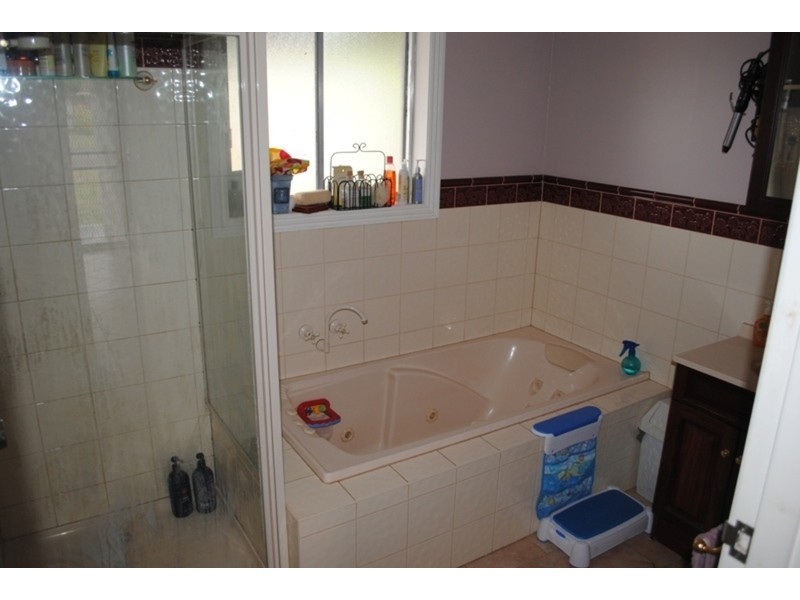 8 Gearing Street, Maryborough VIC 3465