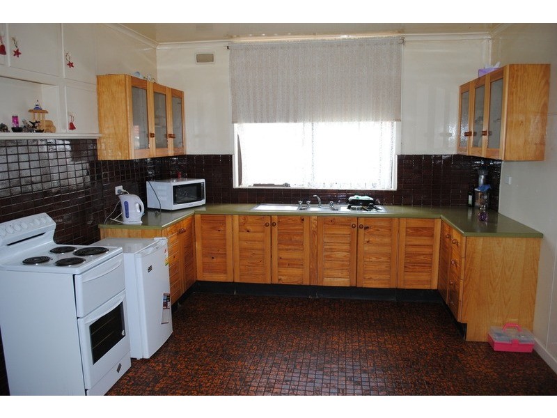 6 Marshall Street, Maryborough VIC 3465