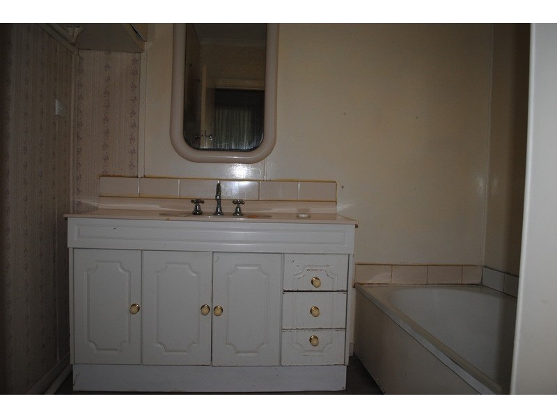 6 Marshall Street, Maryborough VIC 3465