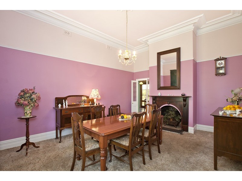 9 Park Road, Maryborough VIC 3465