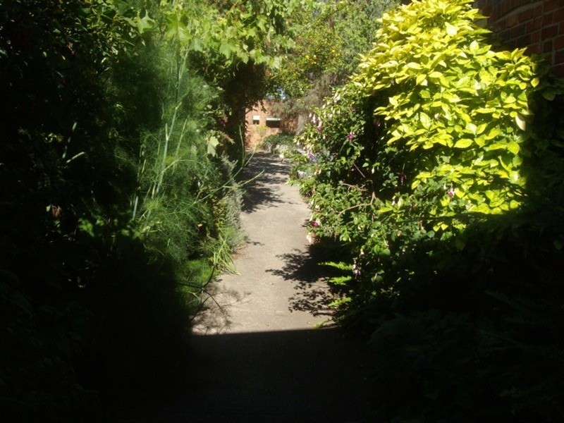 9 Park Road, Maryborough VIC 3465