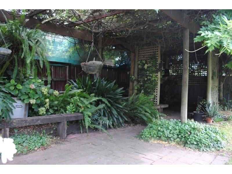 4 Peel Street, Maryborough VIC 3465