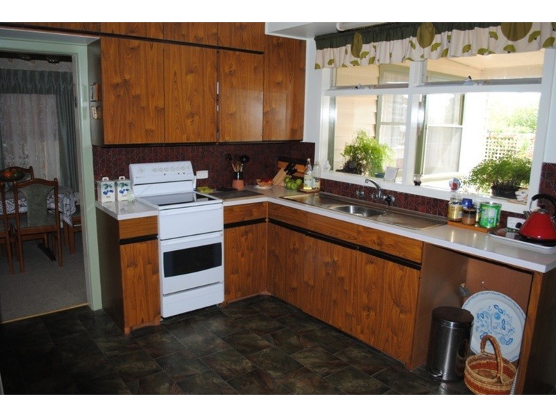 4 Peel Street, Maryborough VIC 3465