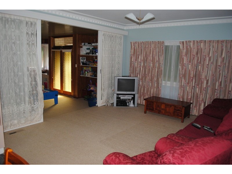 25 Derby Road, Maryborough VIC 3465