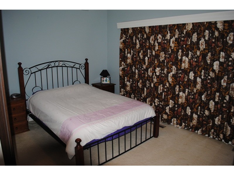 25 Derby Road, Maryborough VIC 3465