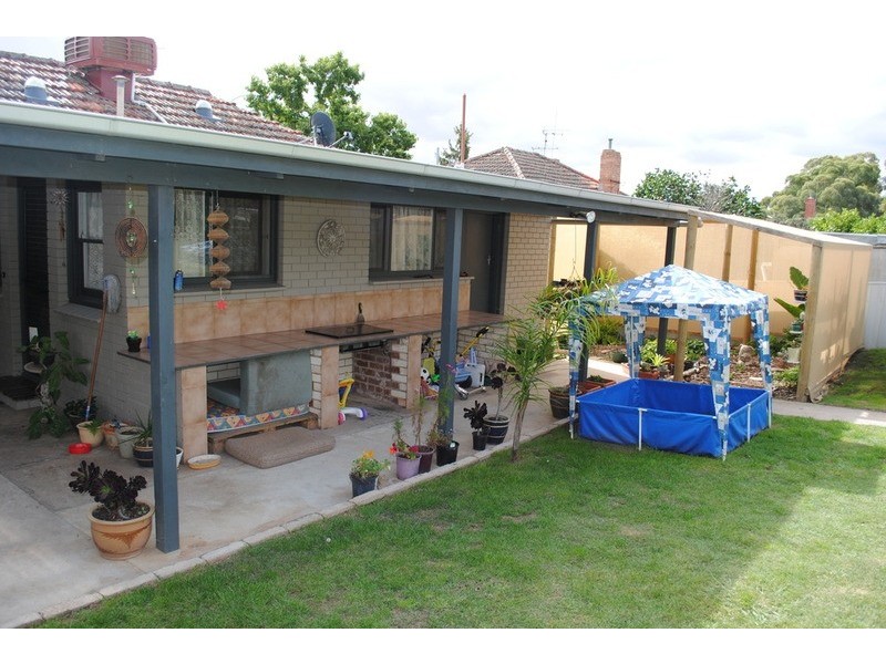 25 Derby Road, Maryborough VIC 3465