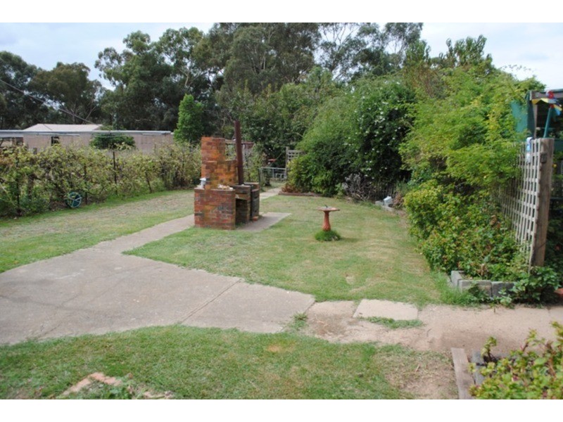 42 Rowes Lane, Maryborough VIC 3465