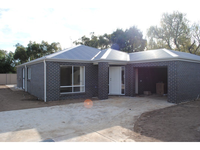 Unit 1/0 Napier Street, Avoca VIC 3467