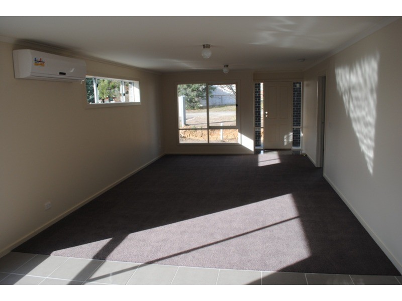 Unit 1/0 Napier Street, Avoca VIC 3467