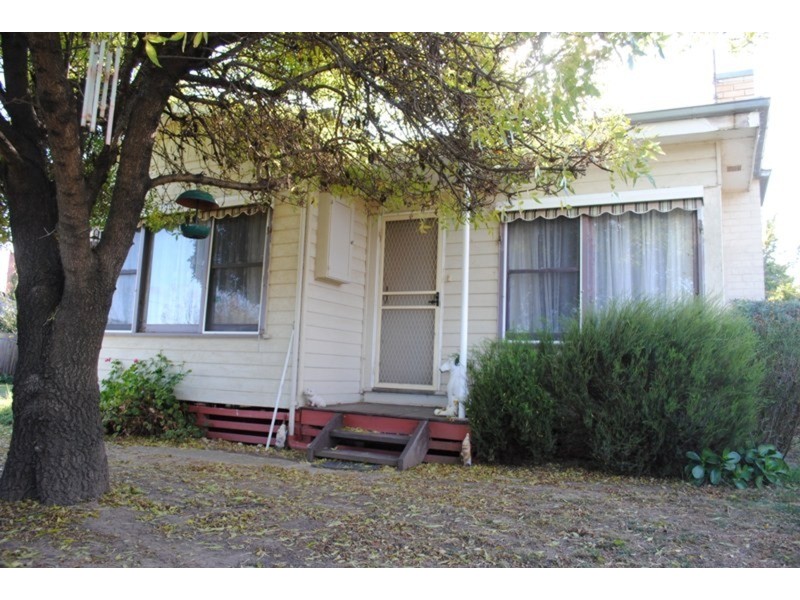 90 Maude Street, Dunolly VIC 3472