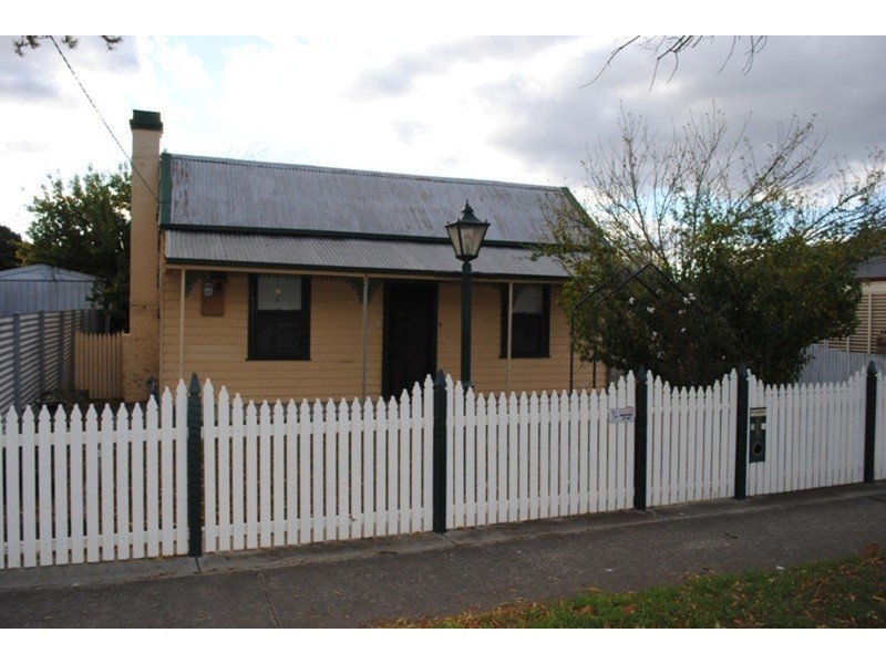 93 Burke Street, Maryborough VIC 3465