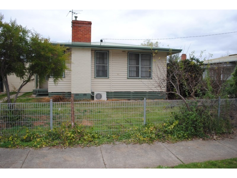 90 Golden Wattle Drive, Maryborough VIC 3465