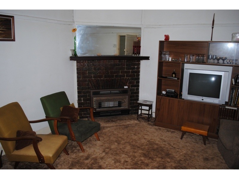 15 Clarendon Street, Maryborough VIC 3465