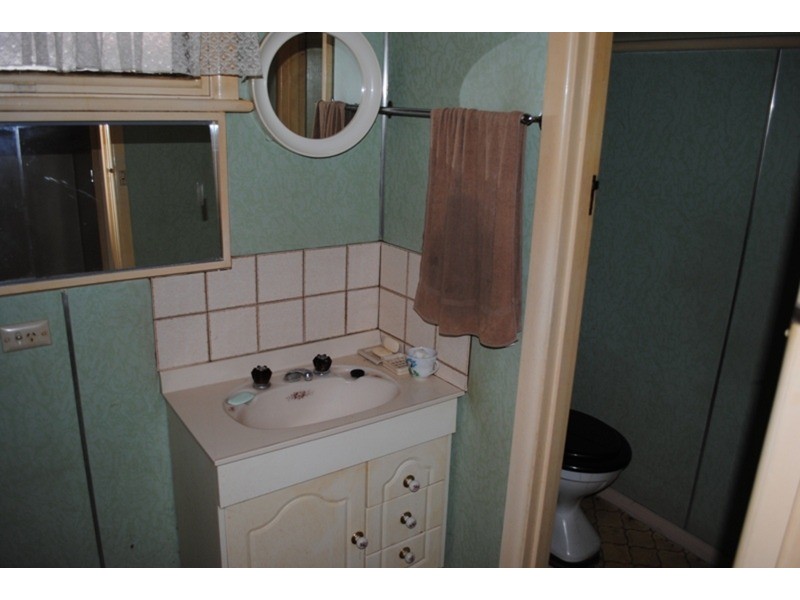 38 Cadle Street, Maryborough VIC 3465