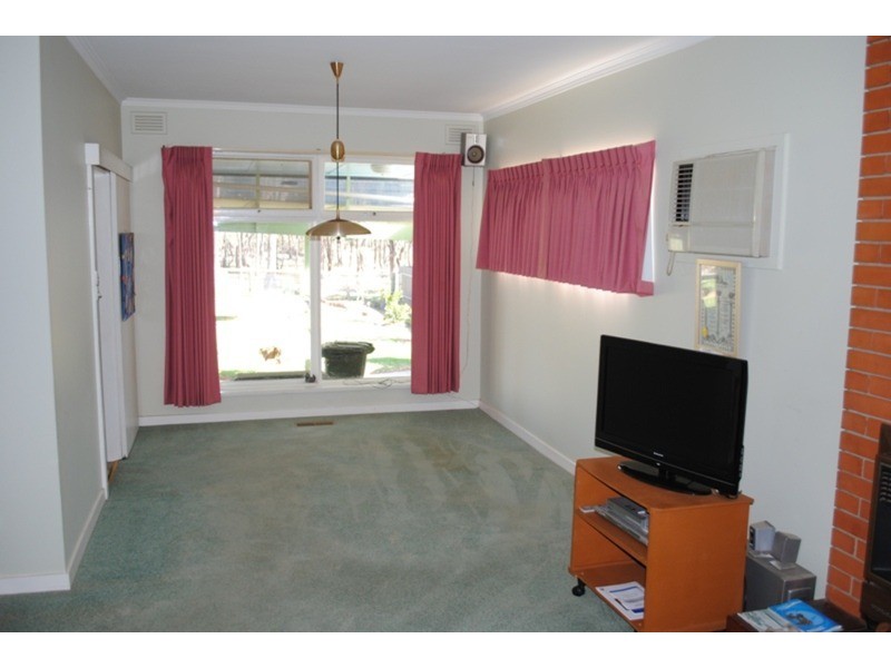 100 Majorca Road, Maryborough VIC 3465