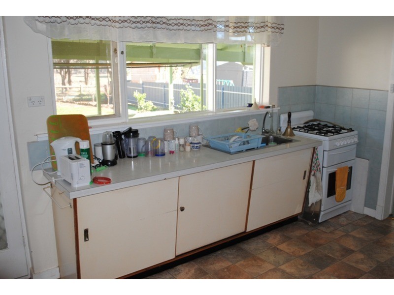 100 Majorca Road, Maryborough VIC 3465