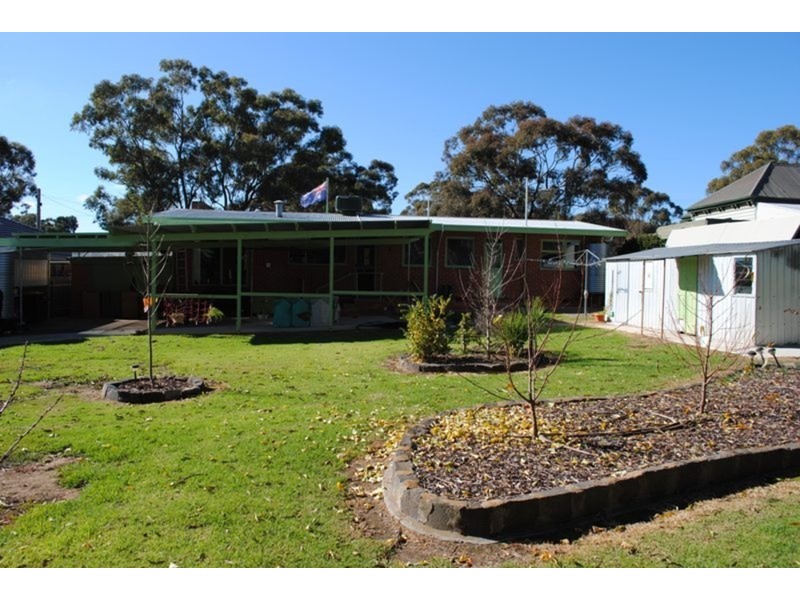 100 Majorca Road, Maryborough VIC 3465