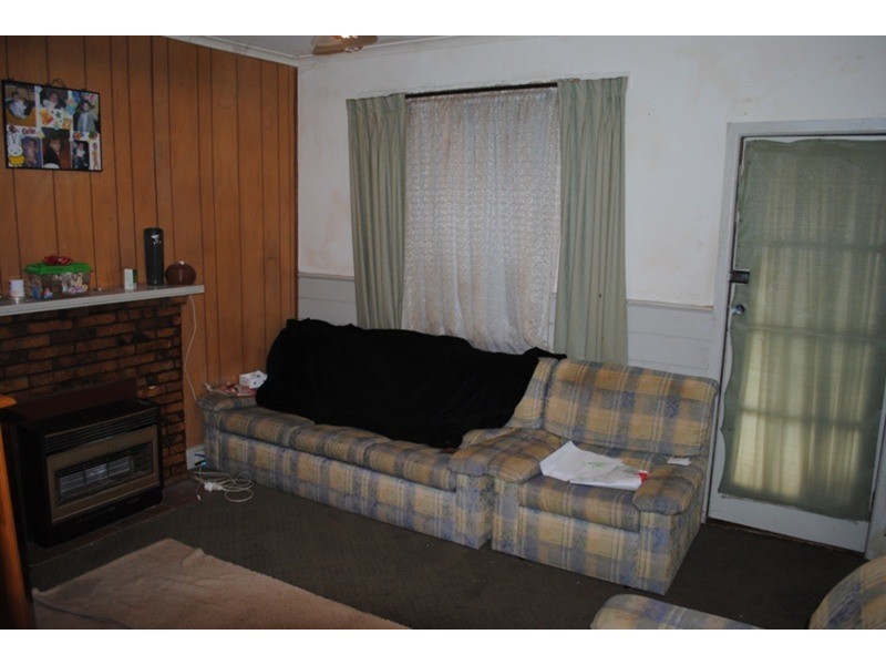 8 Carrick Street, Maryborough VIC 3465