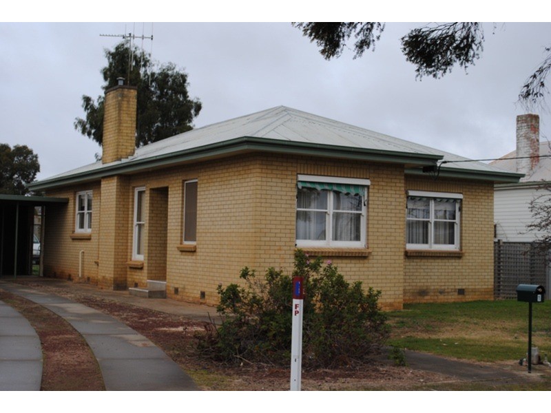 Units1,2 and 3. 36 Logan Street, Maryborough VIC 3465