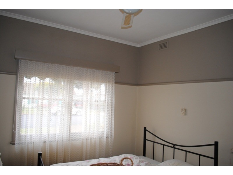 Units1,2 and 3. 36 Logan Street, Maryborough VIC 3465