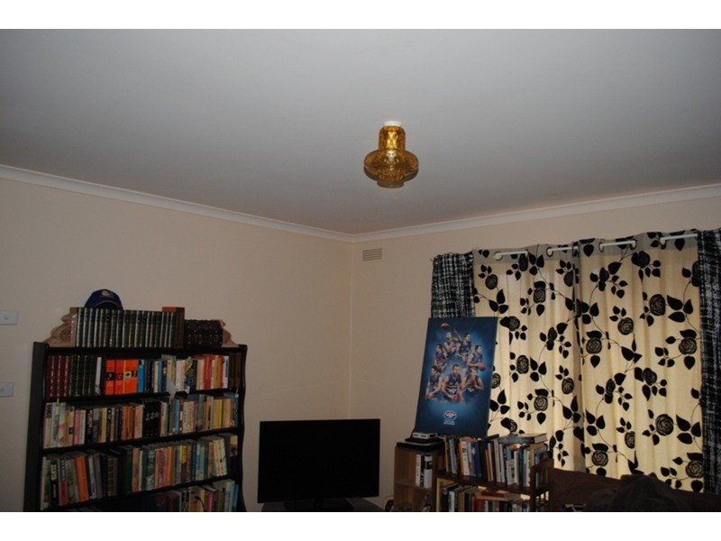 Units1,2 and 3. 36 Logan Street, Maryborough VIC 3465