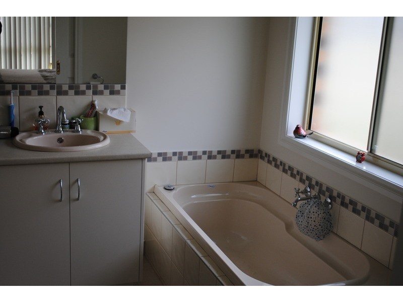 9 Brown Street, Maryborough VIC 3465