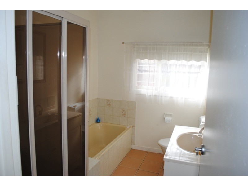 240 Gladstone Street, Maryborough VIC 3465