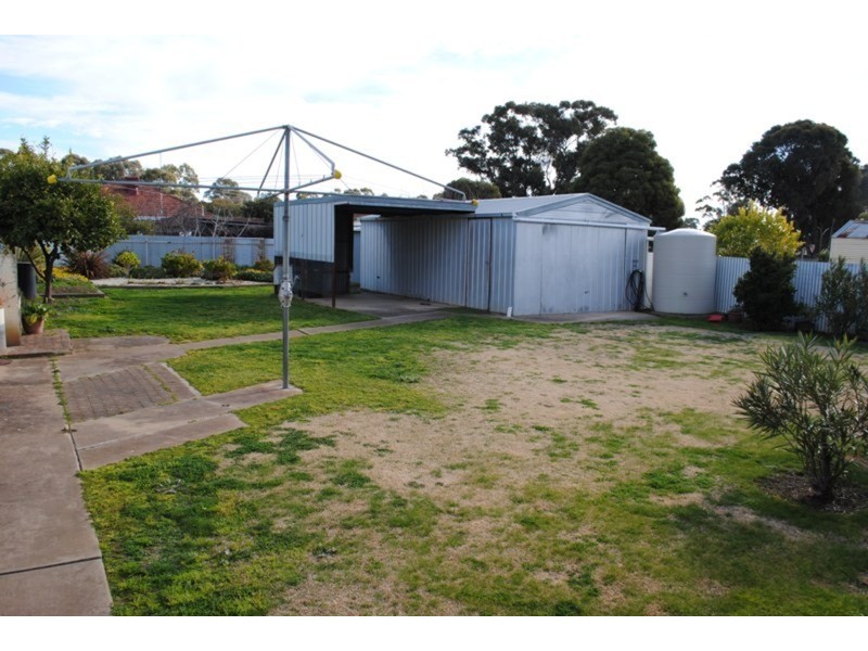 62 Majorca Road, Maryborough VIC 3465