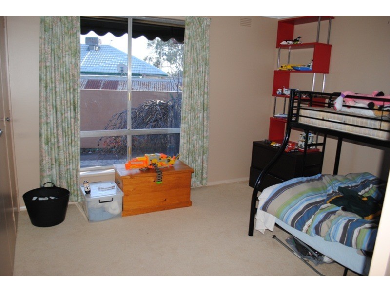 102 Gillies Street, Maryborough VIC 3465