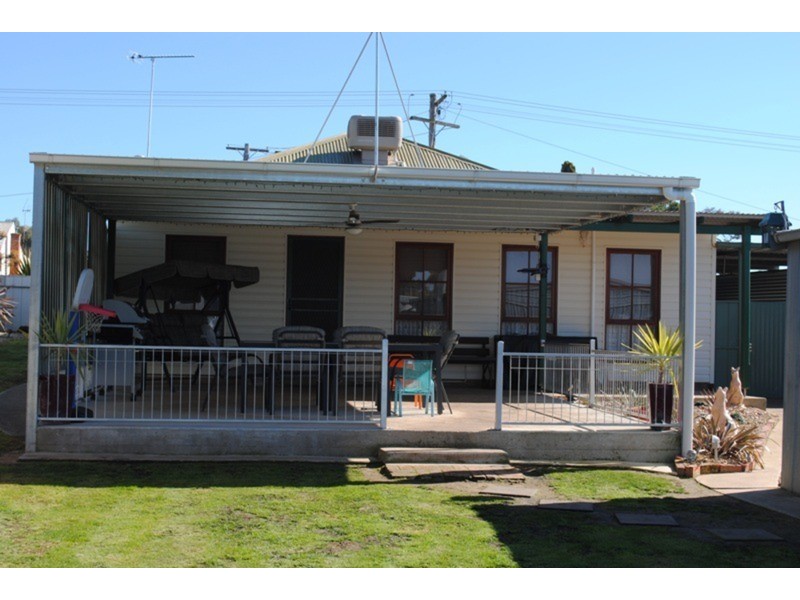 214 Gladstone Street, Maryborough VIC 3465