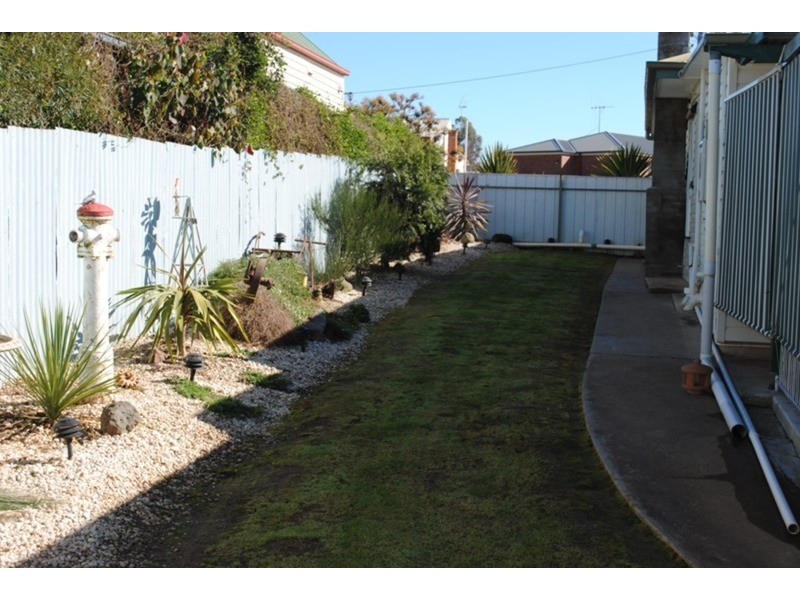 214 Gladstone Street, Maryborough VIC 3465