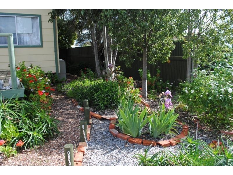 72 Golden Wattle Drive, Maryborough VIC 3465