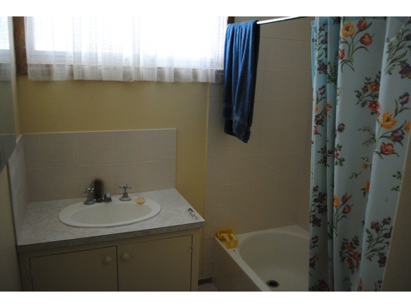 52 Napier Street, Avoca VIC 3467