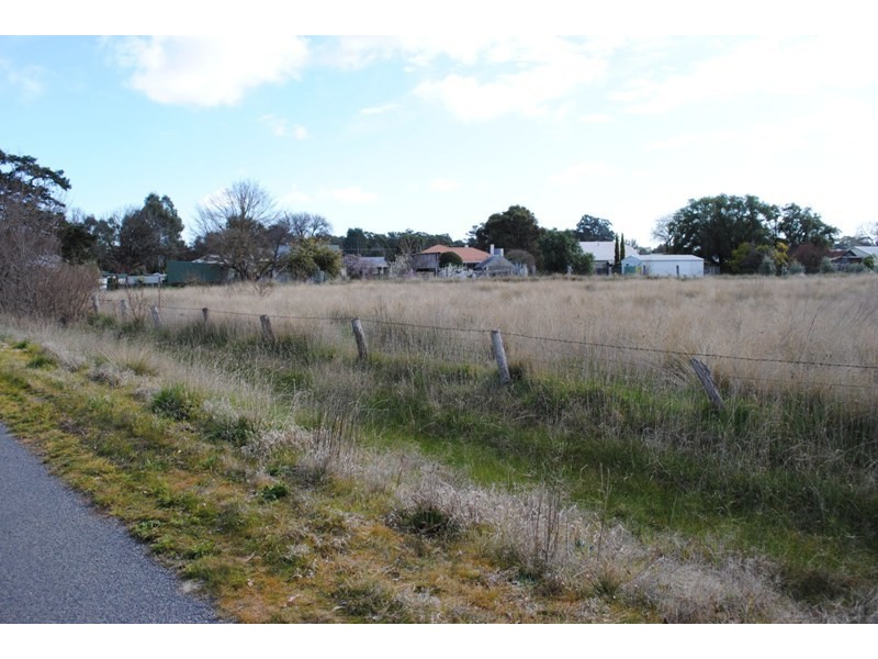 21 Mckinnon Street, Dunolly VIC 3472
