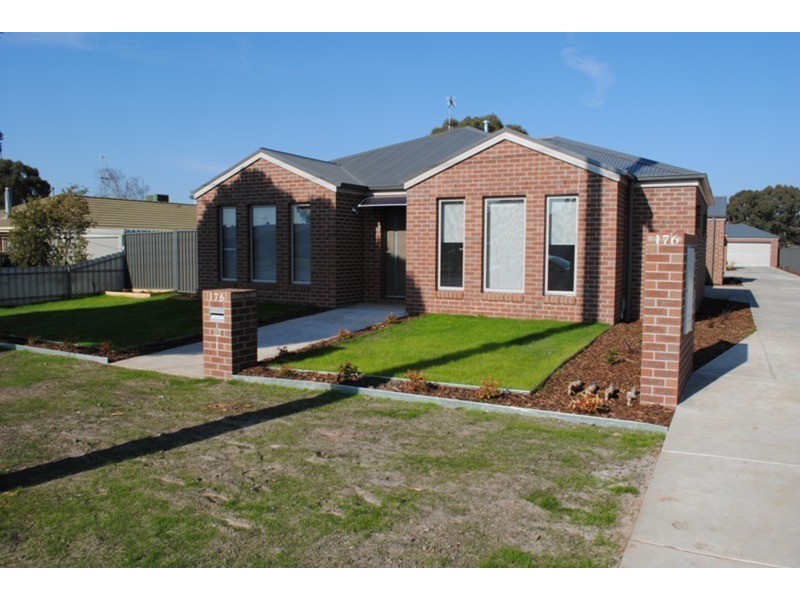 1/176 Park  Road, Maryborough VIC 3465