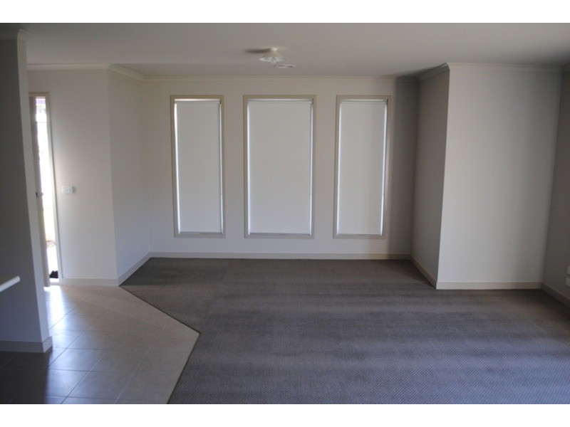 1/176 Park  Road, Maryborough VIC 3465